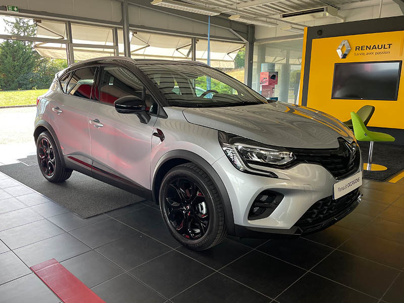 à vendre Renault Captur Hybride 145