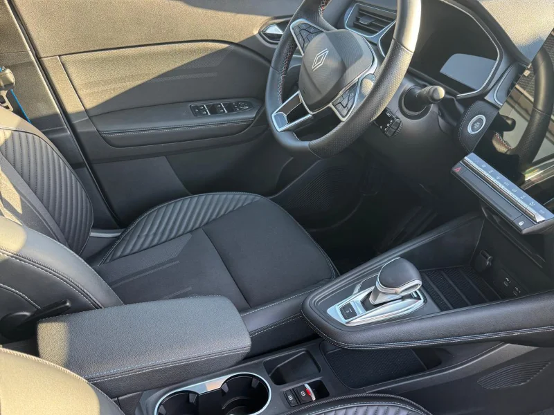 renault-symbioz-e-tech-full-hybrid-145-esprit-alpine-a-vendre-05