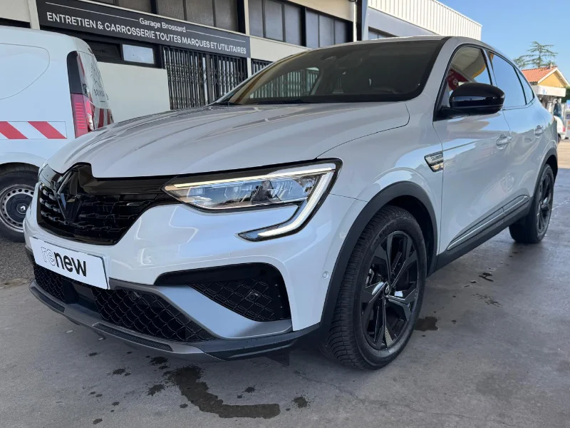 renault-arkana-engineered-e-tech-hybride-145-22-00009